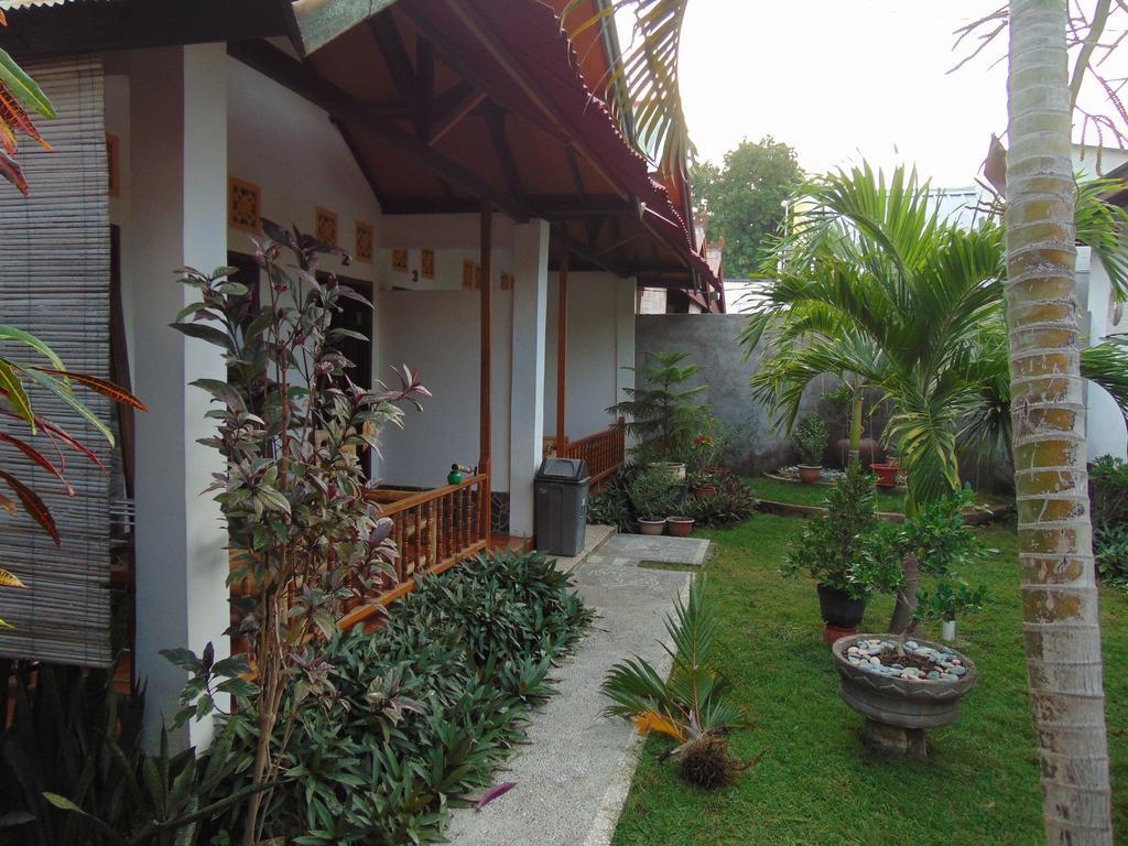 Santigi Homestay غيلي آير المظهر الخارجي الصورة