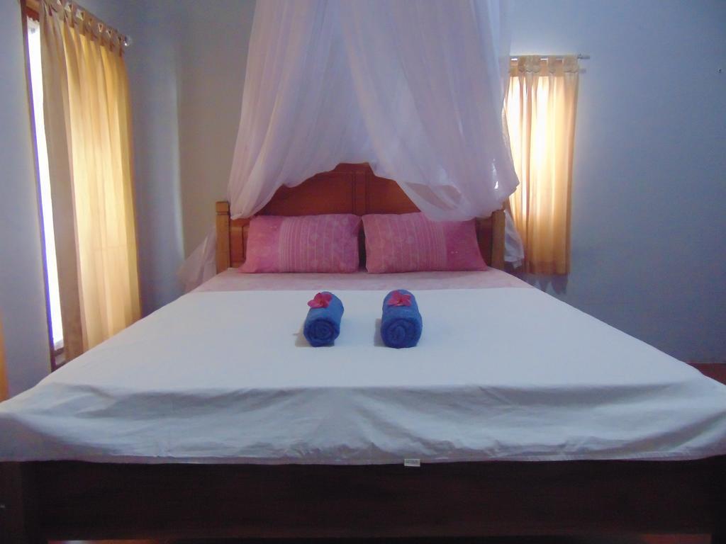 Santigi Homestay غيلي آير المظهر الخارجي الصورة