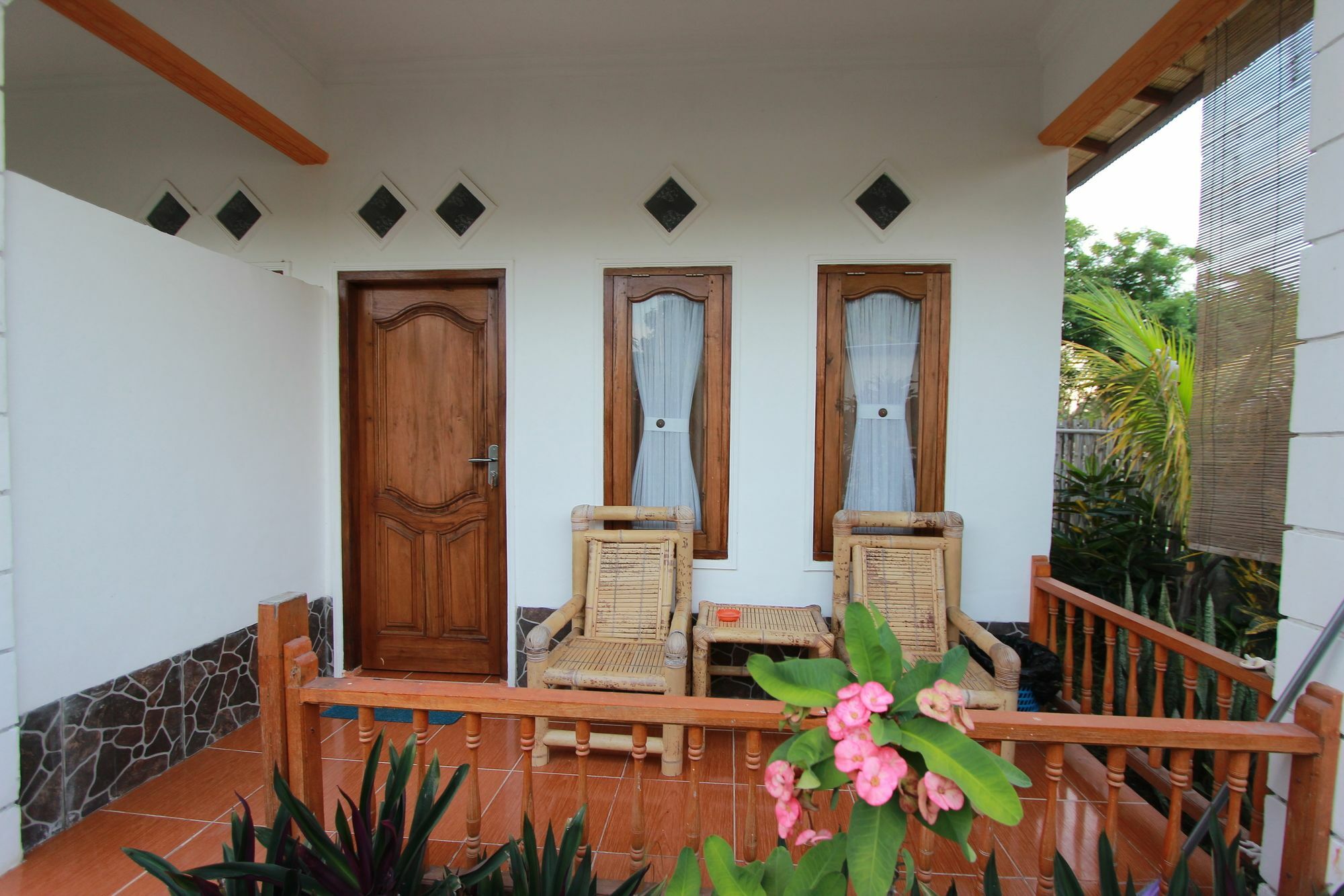 Santigi Homestay غيلي آير المظهر الخارجي الصورة